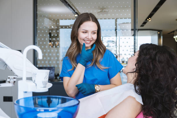 Best Wisdom Tooth Removal  in Lake Belvedere Estates, FL